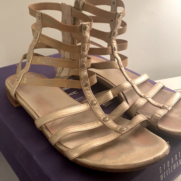Stuart Weitzman 'Caesar' Leather Gladiator in Cava - Picture 8 of 16